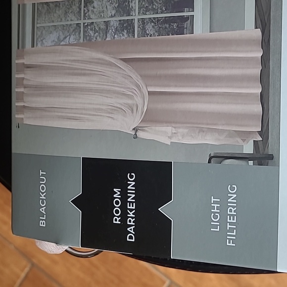 🪟 Room Darkening Window Panels - Picture 3 of 11